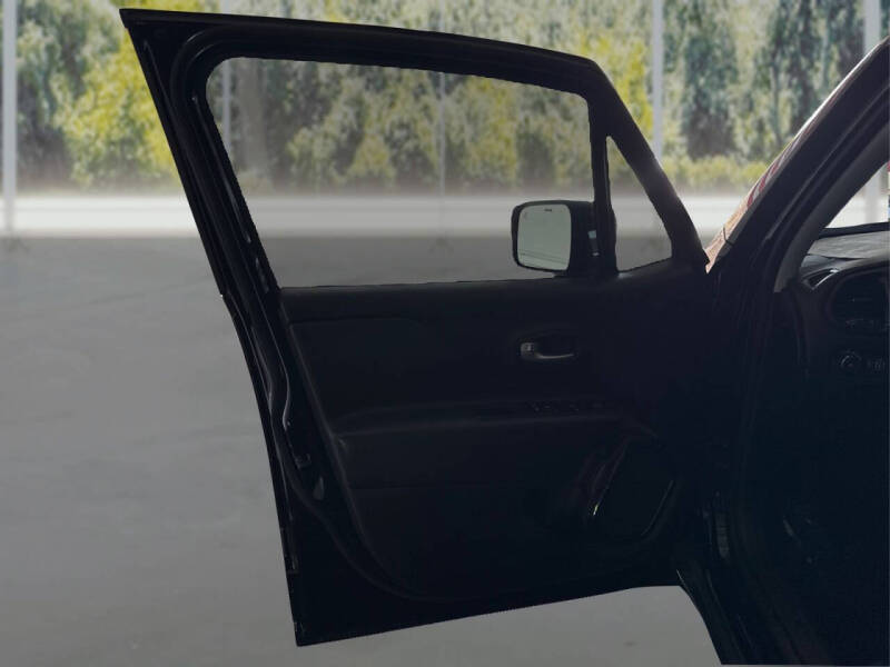 2023 Jeep Renegade Altitude