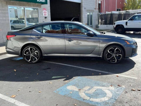 2024 Nissan Altima 2.5 SR