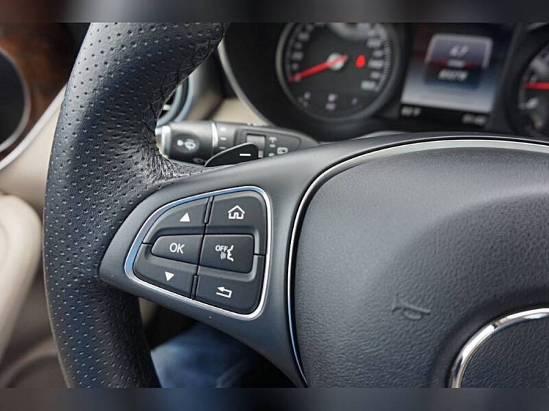 2018 Mercedes-Benz GLC GLC 300