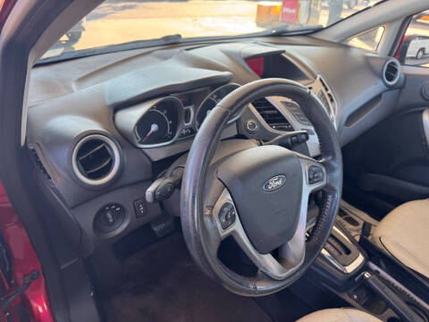 2012 Ford Fiesta SEL