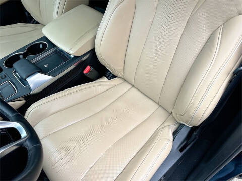 2023 Acura MDX SH-AWD w/Advance