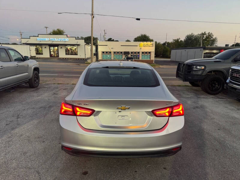 2022 Chevrolet Malibu LT