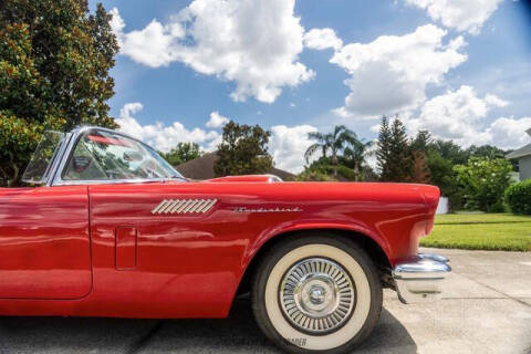 1957 Ford Thunderbird