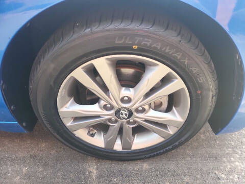 2018 Hyundai Elantra
