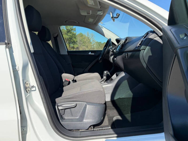 2015 Volkswagen Tiguan S