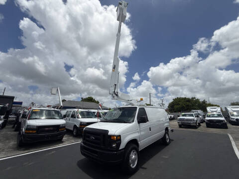 2011 Ford E-Series E-350 SD