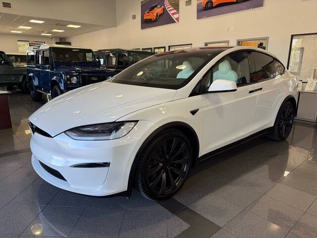 2022 Tesla Model X 1