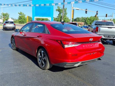 2023 Hyundai Elantra