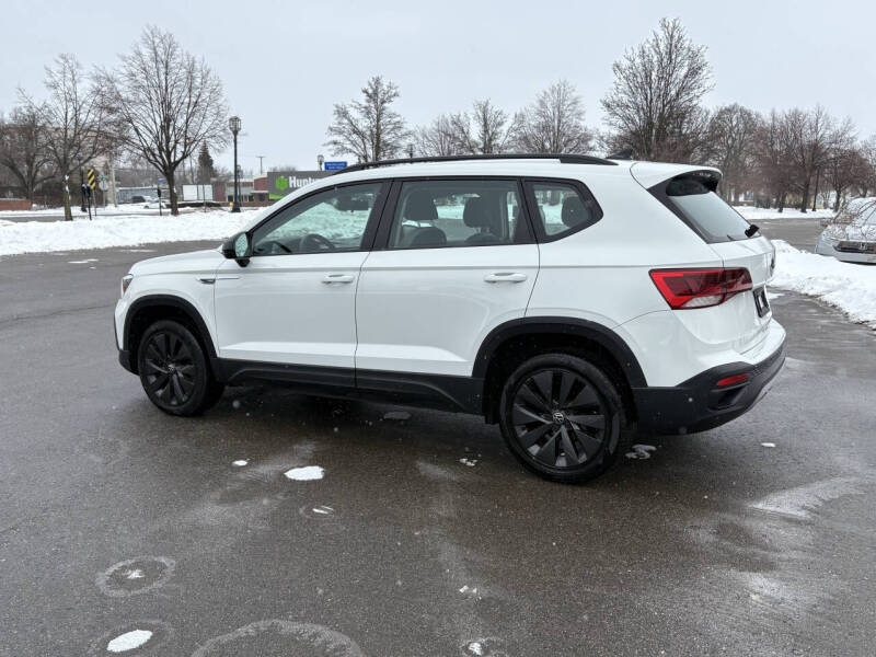 2022 Volkswagen Taos S
