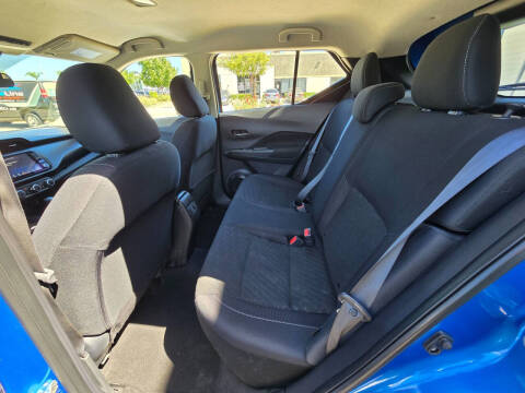 2023 Nissan Kicks SV