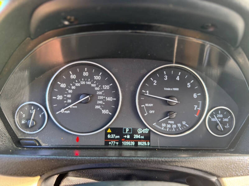 2015 BMW 3 Series 320i