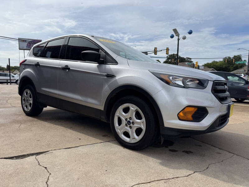 2019 Ford Escape S
