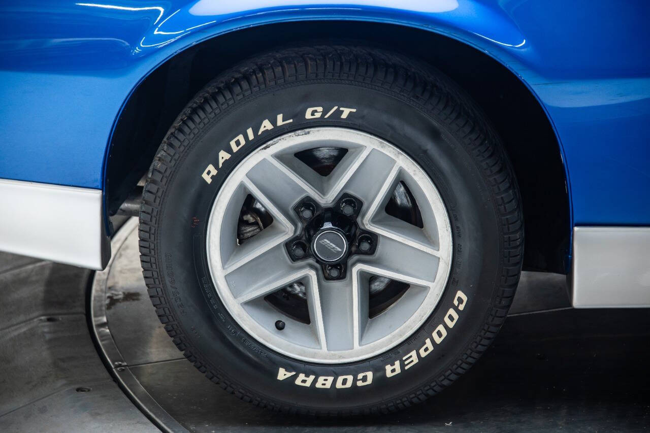 1989 Chevrolet Camaro 15