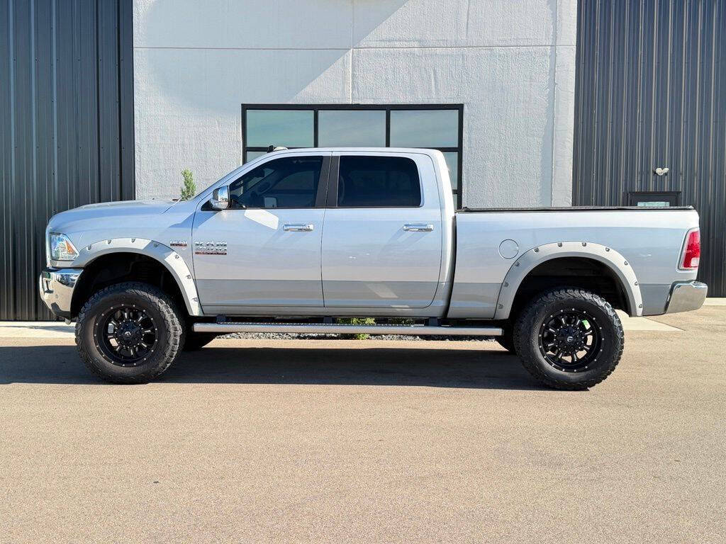 Bright Silver Clearcoat Metallic 2017 Ram 2500 Laramie 4x4 Laramie 4dr Crew Cab 6.3 ft. SB Pickup 2