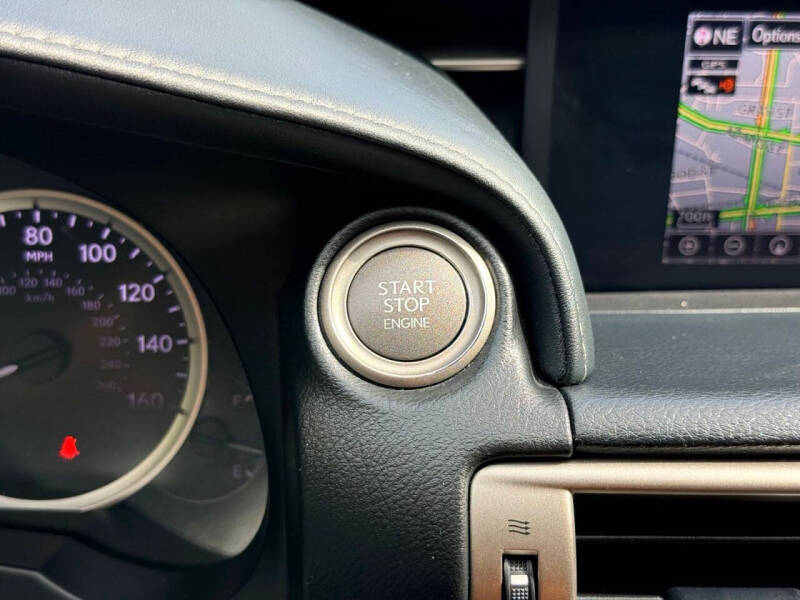 2016 Lexus IS 200t