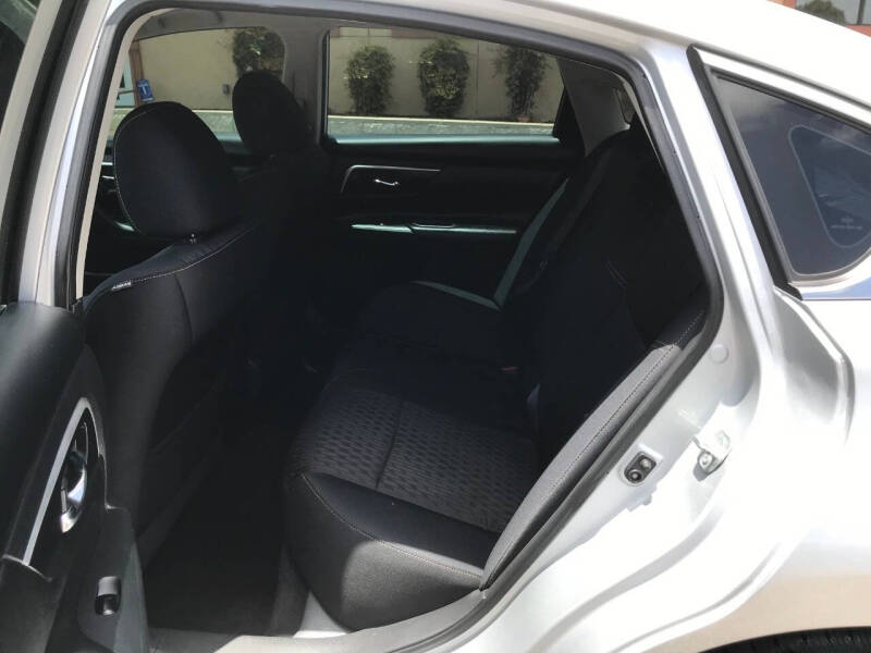 2018 Nissan Altima 2.5 SV