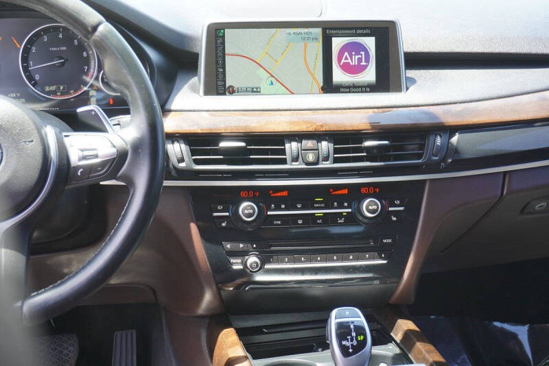 2015 BMW X5 xDrive50i