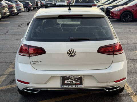 2019 Volkswagen Golf SE