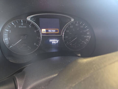 2013 Nissan Pathfinder SV