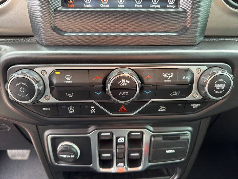2020 Jeep Gladiator Sport
