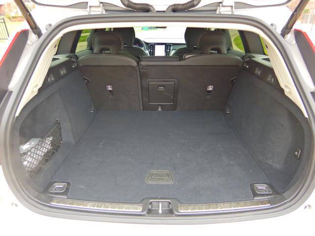 2025 Volvo V60 Cross Country B5 Ultra