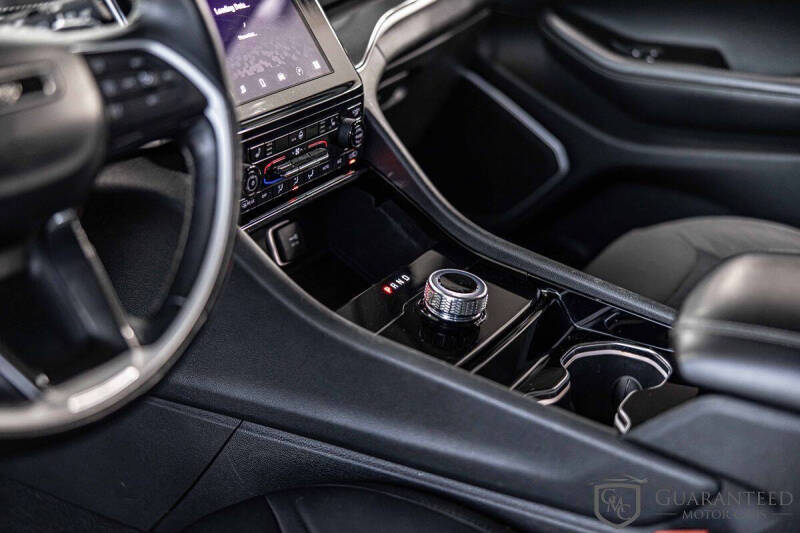 2021 Jeep Grand Cherokee L Laredo