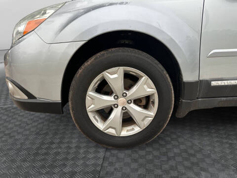 2012 Subaru Outback 2.5i Limited