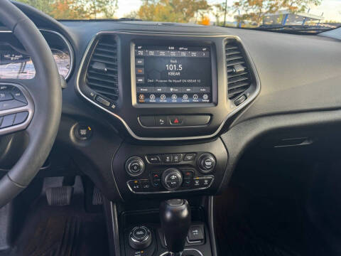 2022 Jeep Cherokee X