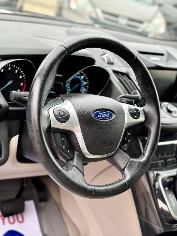 2014 Ford Escape Titanium