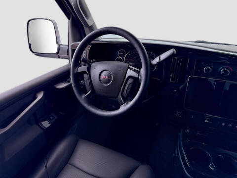 2025 GMC Savana 2500