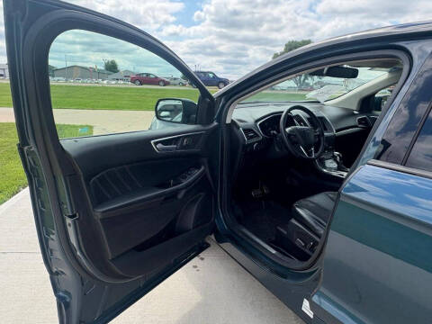 2016 Ford Edge Sport