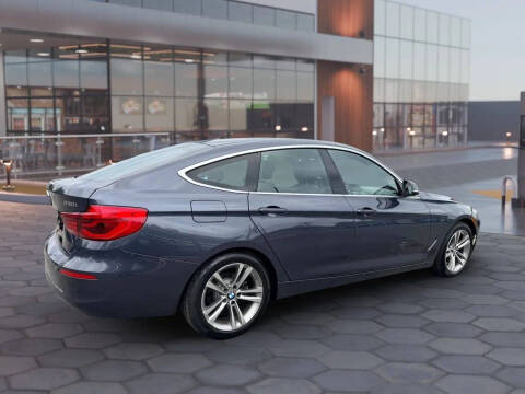 2018 BMW 3 Series 330i xDrive Gran Turismo