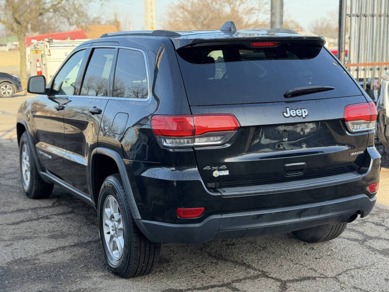 2016 Jeep Grand Cherokee Laredo