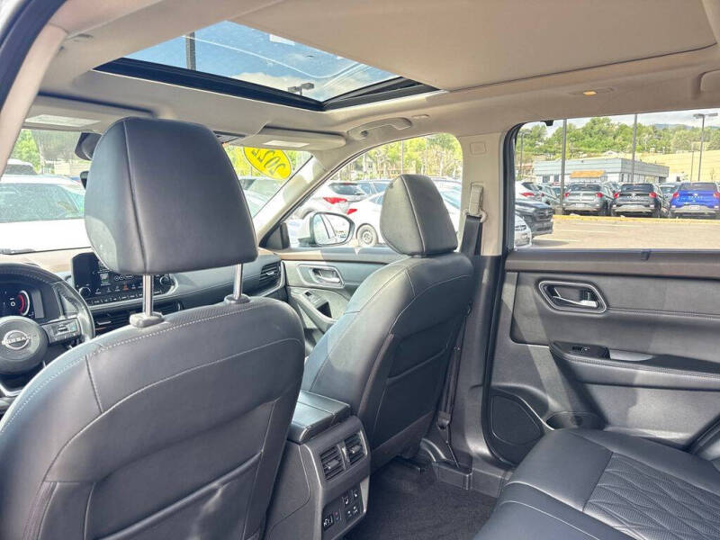 2022 Nissan Rogue Platinum