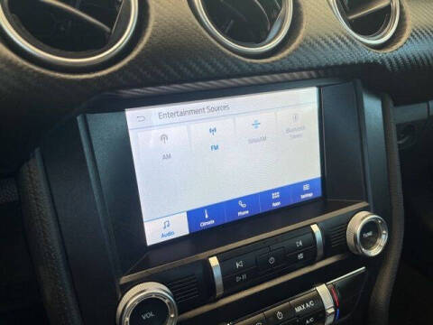 2022 Ford Mustang EcoBoost