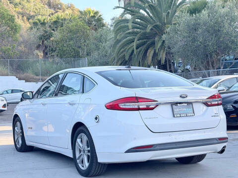 2018 Ford Fusion Hybrid SE