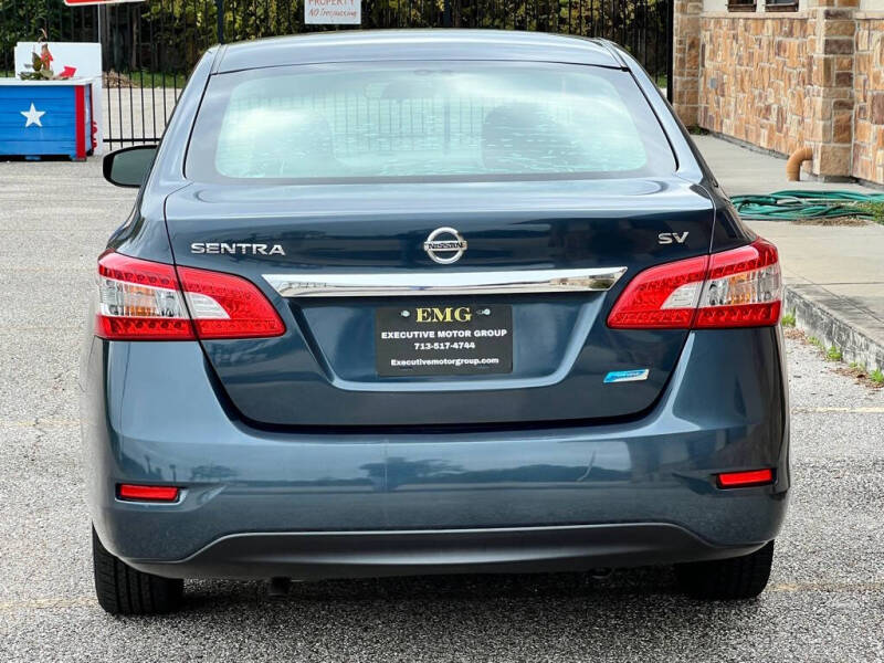 2013 Nissan Sentra SV photo 5