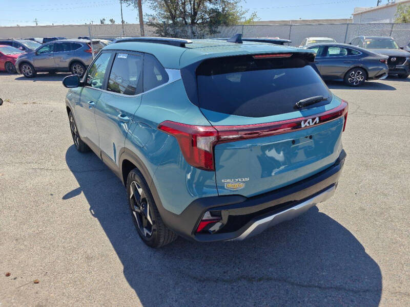 2024 Kia Seltos EX