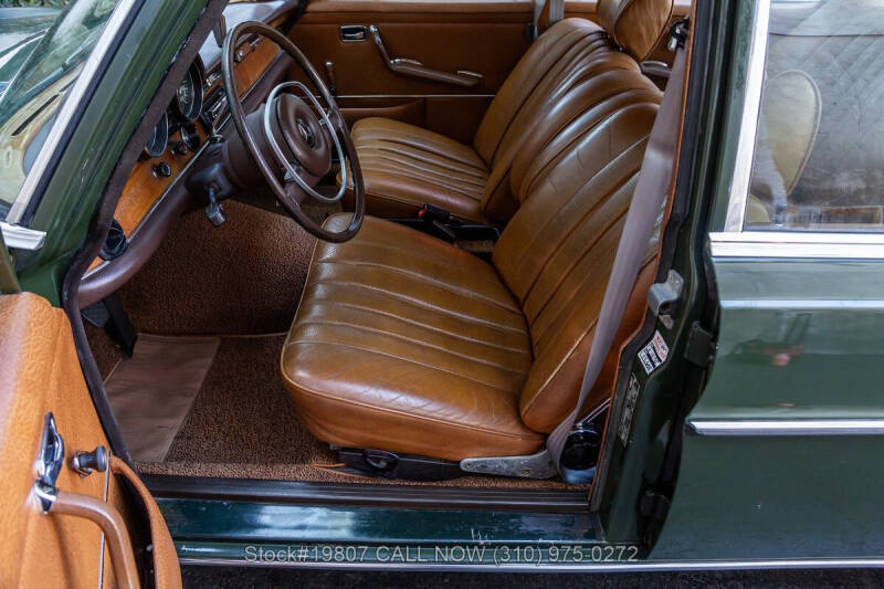 1970 Mercedes-Benz 280-Class