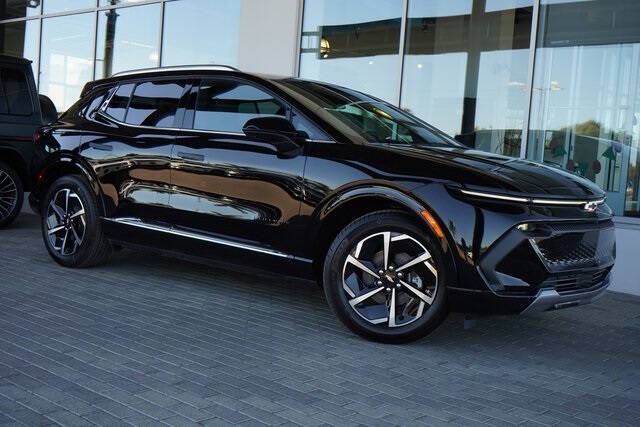 2025 Chevrolet Equinox EV LT 2