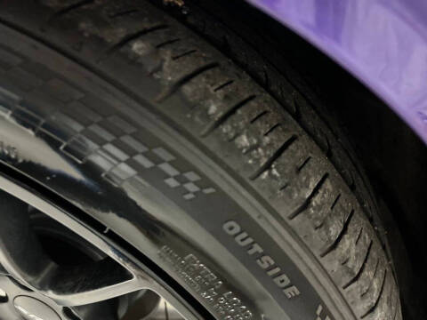 2016 Dodge Challenger 392 HEMI Scat Pack Shaker