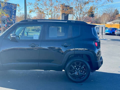 2017 Jeep Renegade Altitude