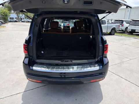 2023 Infiniti QX80 Sensory
