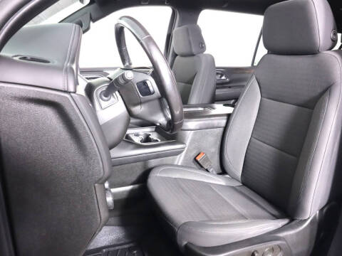 2022 Chevrolet Suburban LS