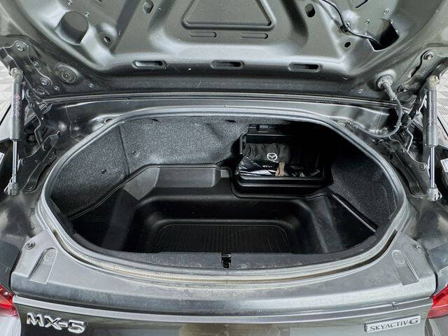 2021 Mazda MX-5 Miata RF Club