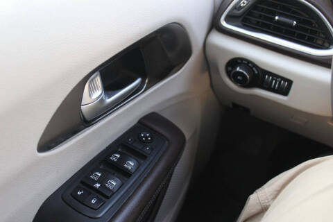 2018 Chrysler Pacifica Touring L Plus