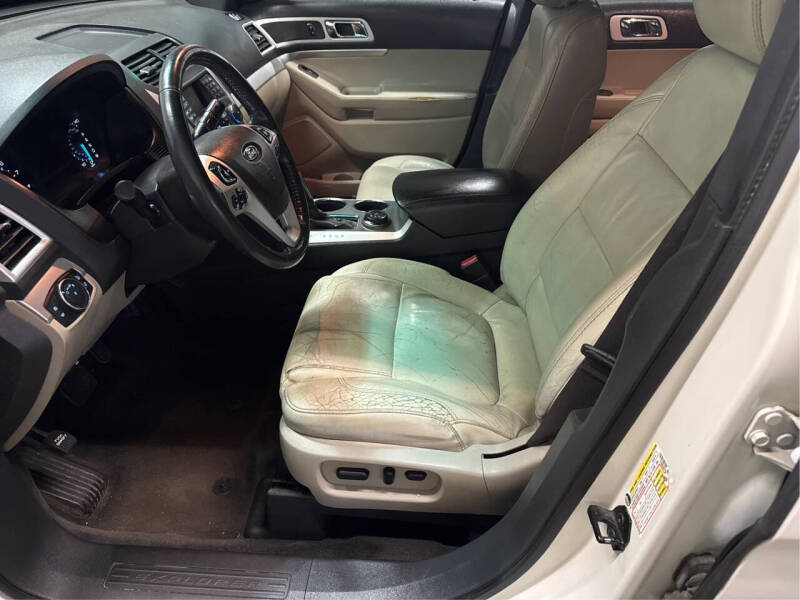 2012 Ford Explorer XLT