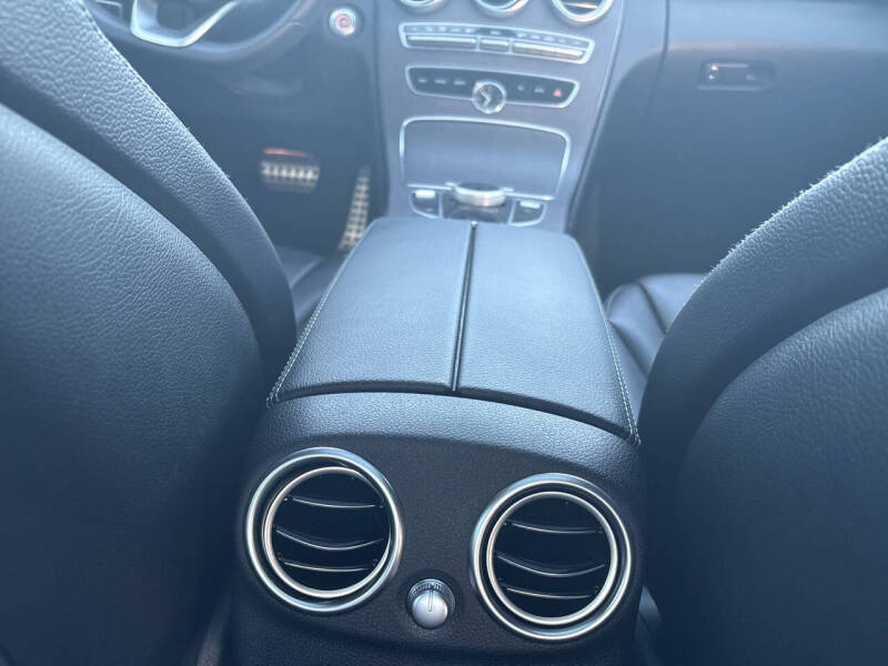 2019 Mercedes-Benz C-Class C 300