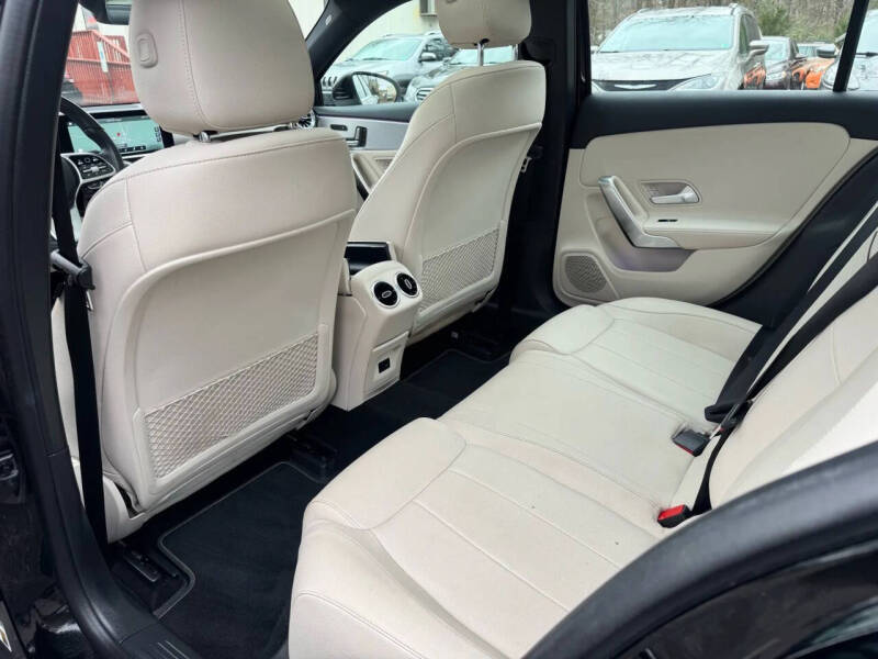 2022 Mercedes-Benz A-Class A 220