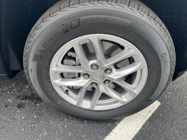 2025 Jeep Grand Cherokee L Laredo X